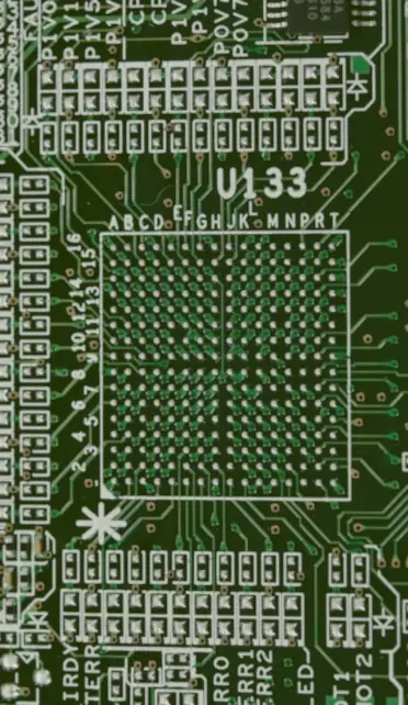 server systemer - et tryky kredsløbskort